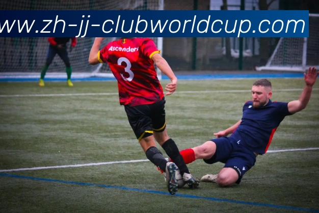 英超、意甲冠军球员的转会与赛场表现比较